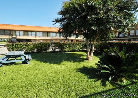 Motel 6-Winnie, Tx Εξωτερικό φωτογραφία