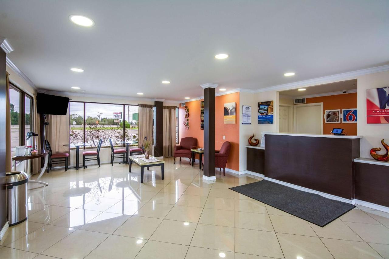 Motel 6-Winnie, Tx Εξωτερικό φωτογραφία